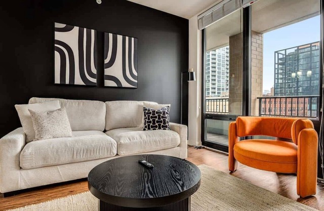 Boulevard Stays 5 mins to Riverwalk & Mag Mile 03