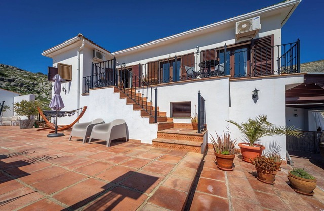 Boutique B&B Casa La Calera 15+/Caminito del Rey-15 min/Ronda-25 min/Town-5 min