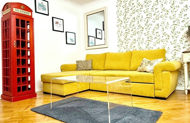 Boutique London Pad