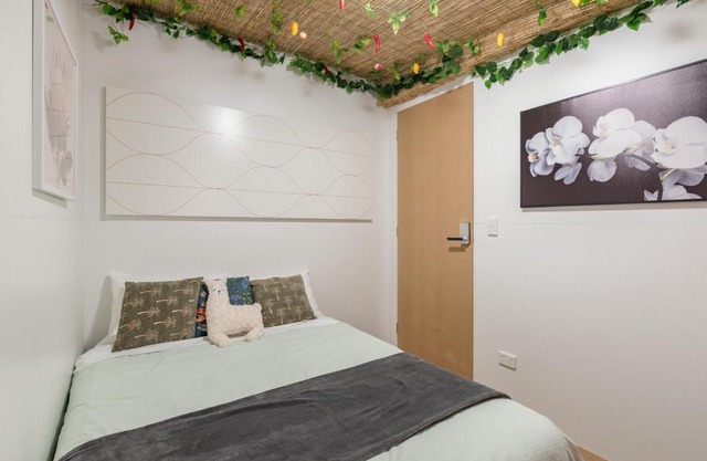 Boutique Private Rm 7 Min Walk to Sydney Domestic Airport - SHAREHOUSE