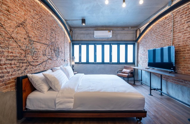 Boutique Loft Suite | Old Town BKK – H.O.M