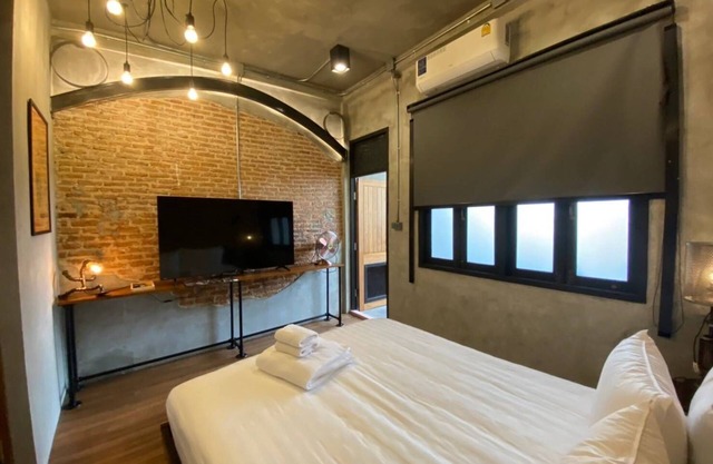Boutique Terrace Deluxe | Old Town BKK – H.O.M