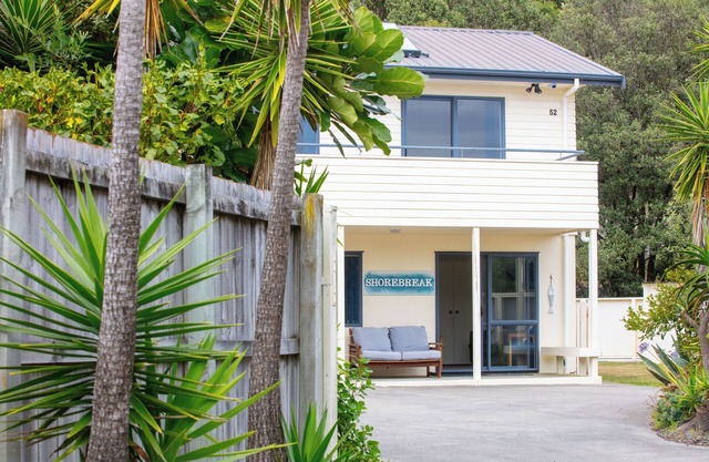 Bowentown Relax - Waihi Beach Downstairs Unit