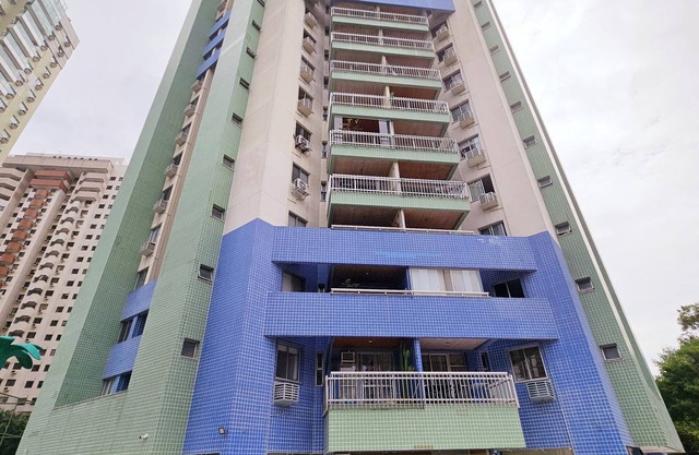 Lindo apartamento perto da praia da Barra