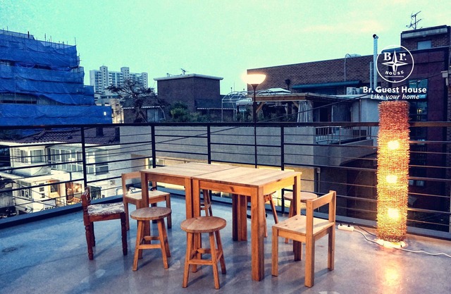 Br. Guesthouse Hongdae