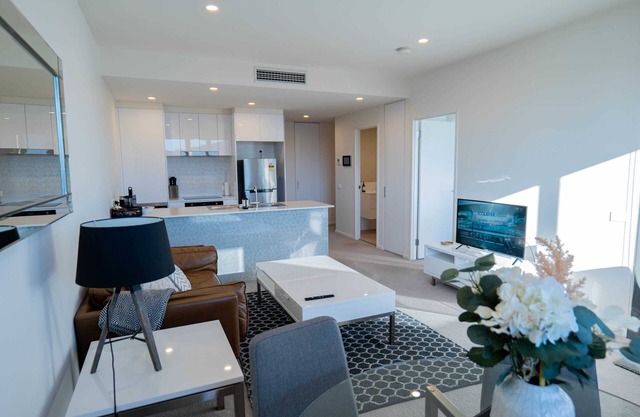 Braddon Abode | Pets Welcome | Free Parking