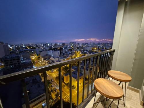 Brand new apartment just steps from Kennedy Park