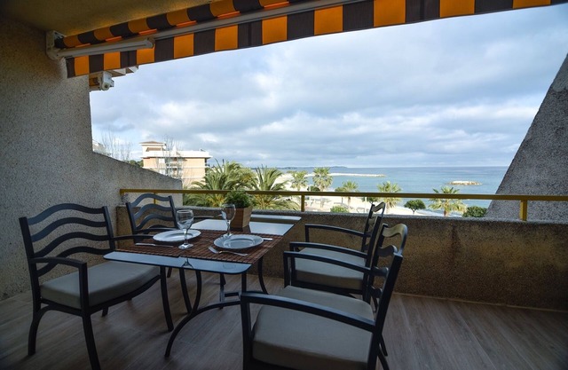 Brand new apartment, with terrace, pool and sea views