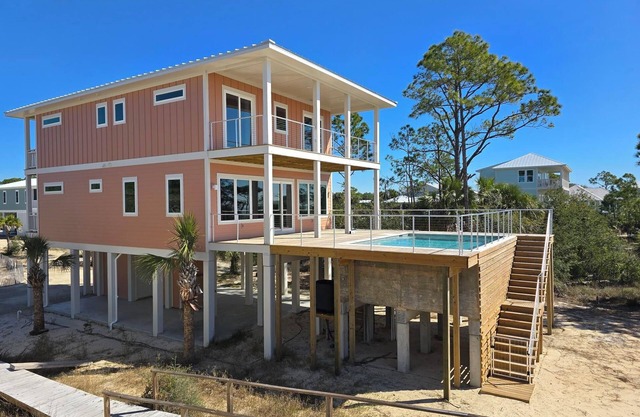 Brand New Beachfront Build, Private Pool, Pet-Friendly, Indian Pass Beaches