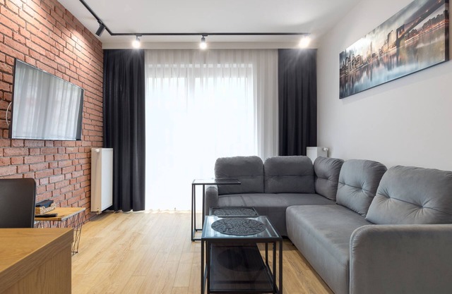 Brand New Business Apartament