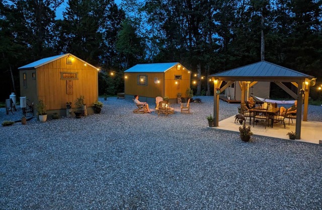 Brand New Chef operated cabin/campground complex- Close to Dillsboro & Sylva NC