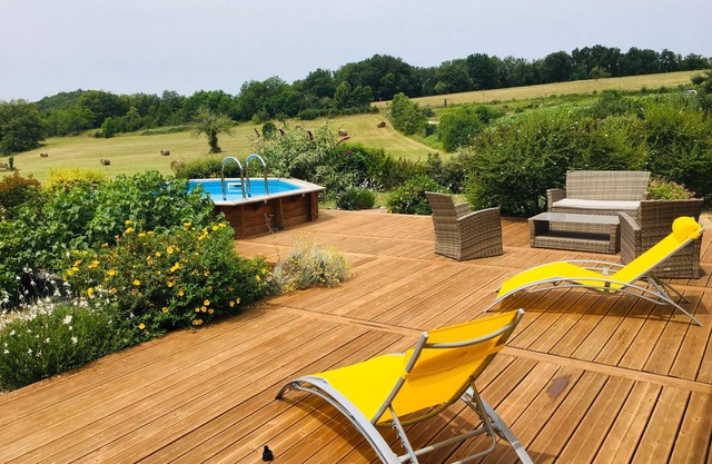 Brand new comfortable house in the countryside with private pool
