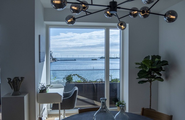Brand New & Full Sea View Apartment in Copenhagen