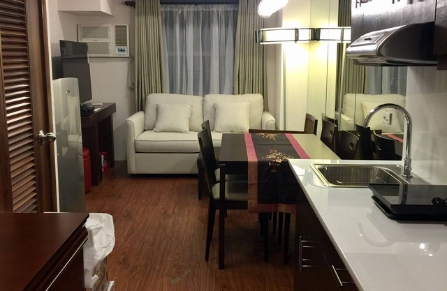 Brand new fully furnished 1 bedroom condo unit at the heart of Cebu City Centre