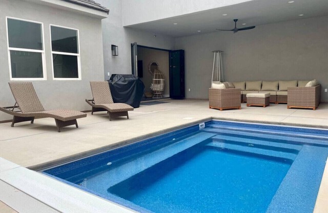 Brand New Home! Pool, Games, relaxing space!