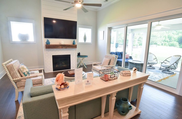 BRAND NEW immaculate villa