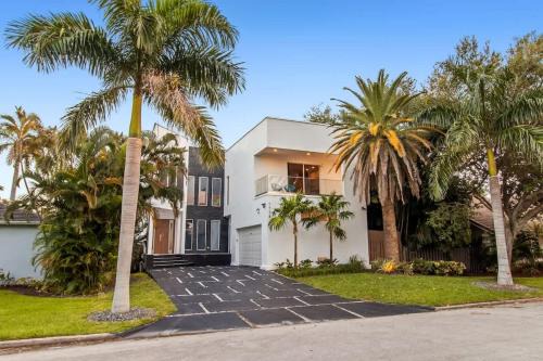 Brand new Luxurious Villa