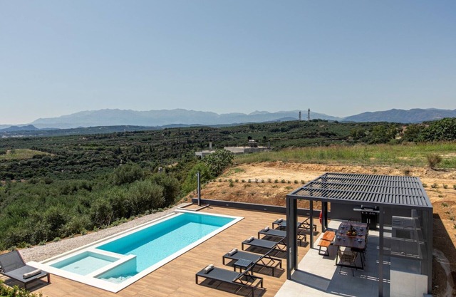 Brand NEW Luxury villa*Private Pool*Saview & BBQ