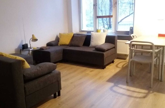 Brand new studio apartment a few minutes tram ride from the main square!