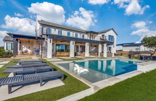 Brand New! Stunning LARGE Lakehouse at Hell's Gate Basin and Possum Kingdom Lake