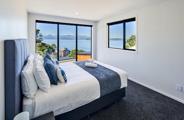 Brand New Townhouse with Ocean Views