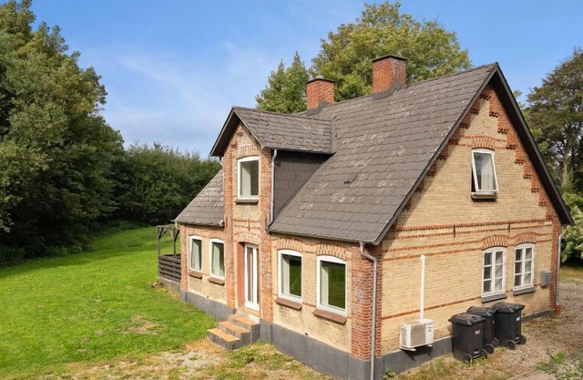 Breakaway Cottage