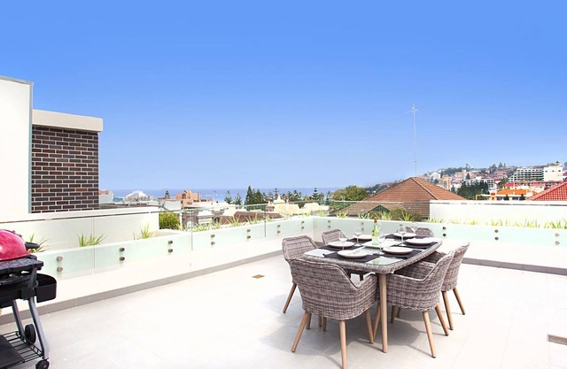 Bream Penthouse ISYD