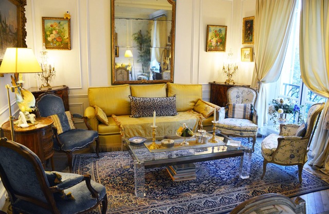 Breathtaking 3 bed 2.5 bath, near the Eiffel Tower & the Seine!