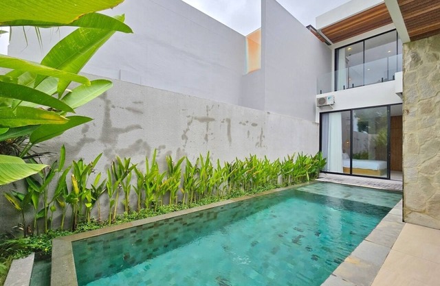 Breathtaking, 3 Bedroom Villa near Canggu