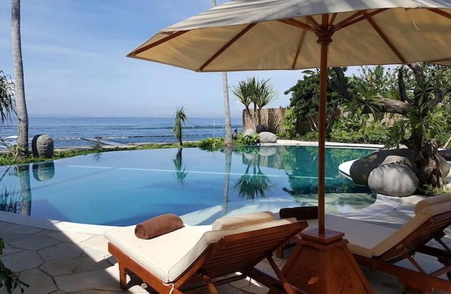 Breathtaking Ocean View 5BR Villa, Candidasa! 8Min Walk To The Beach! W/Pool!
