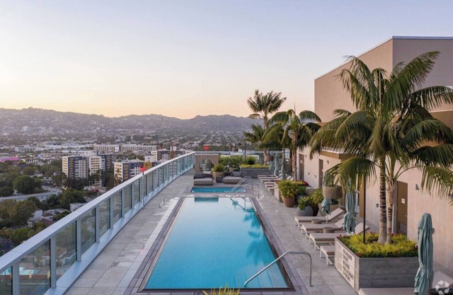 Breathtaking Panoramic Views - 2bdr luxury