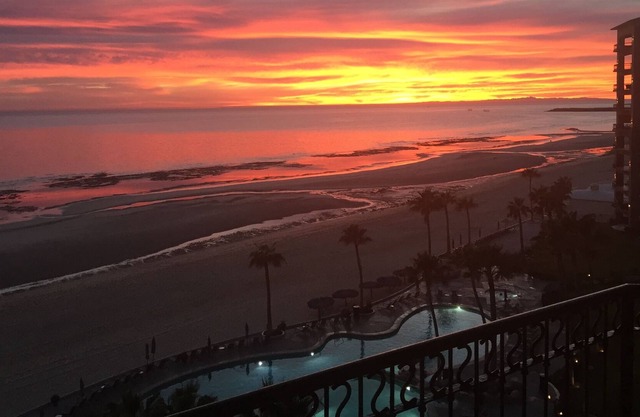 Breathtaking Sunsets Just Steps From The Sand & Sea On Beautiful Sandy Beach
