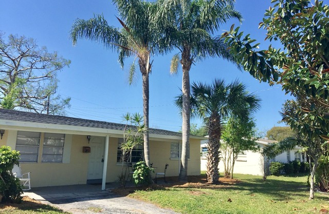 Breezy Cool Vacation Comfy House close to Beaches