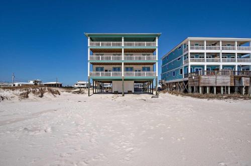 Breezy Shores East & West