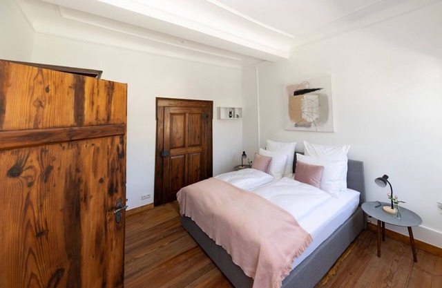 Brennmeister vacation apartment (65sqm) on the second floor with a view of the estate