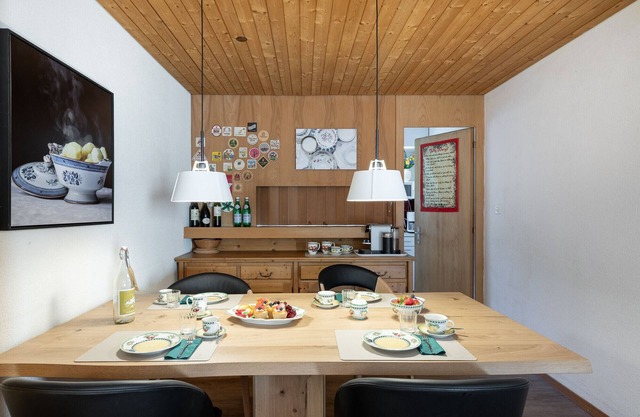 Brentschpark No. 73: Spacious and bright 3.5-room flat in the quiet Brentschpark neighbourhood