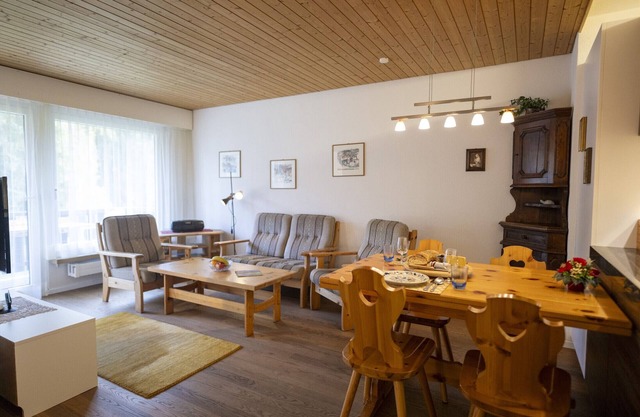 Brentschpark No. c96: Cosy 2.5-room flat in the quietly located Brentschpark neighbourhood