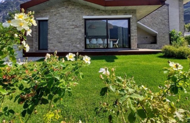 Brezza di Lago by Interhome