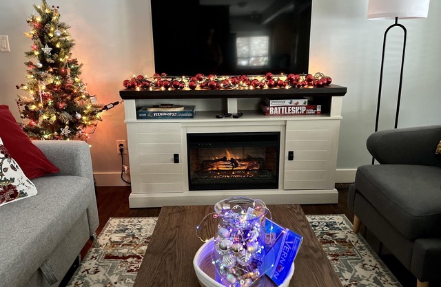 Bright 2 bdrm, 13 minutes from Silver Star/Golf/Lakes