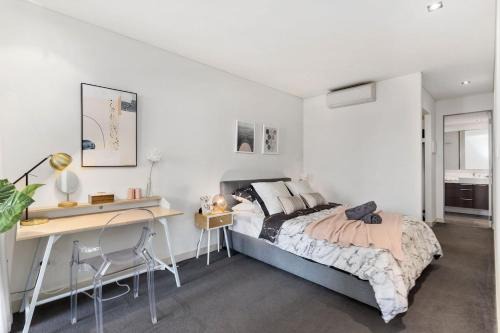 Bright 3bdrm City Skyline Views Catbus,waca,optus