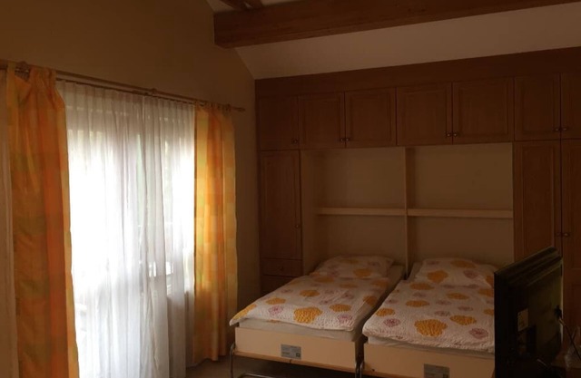 Bright apartment (40 sqm) for up to 3 people with furnished balcony