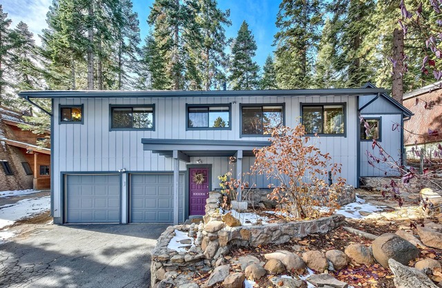 Bright, airy home near lake and skiing.