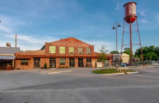 Bright And Airy-Historic Franklin Quadplex