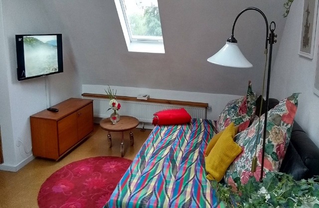 Bright and friendly furnished vacation apartment (45sqm)