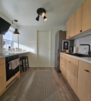 Bright and modern apartment with beautiful view
