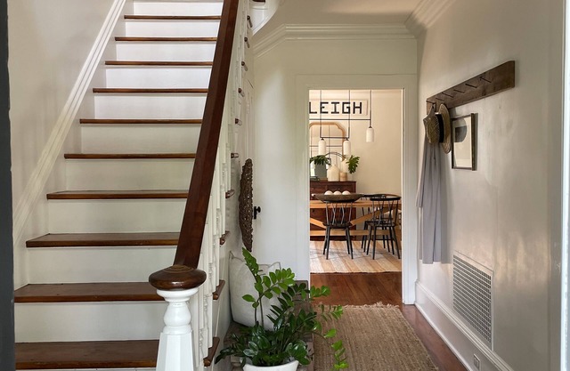 Bright and Sunny Historic 3-bedroom house in quaint Muncy