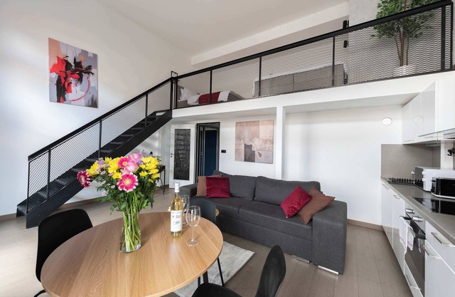 Bright apartment in a modern style on Křižíkova