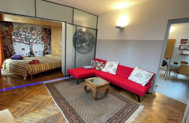 bright apartment in the heart of the city "Roman Quadrilateral"
