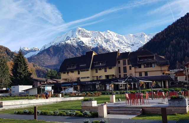 Bright apartment near the ski slopes, centrally located