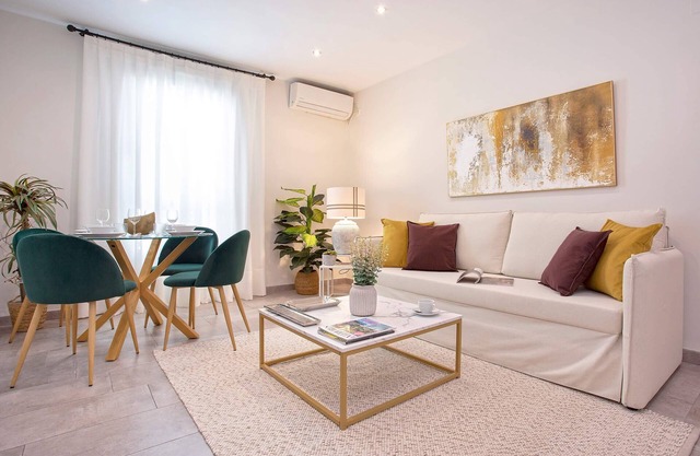 Bright Apartment & parking in Cordoba. Santa Marta